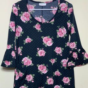3/4 Bell Sleeve Sharkbite Floral and Polka Dot Top by Bobbie & Brooks Size L